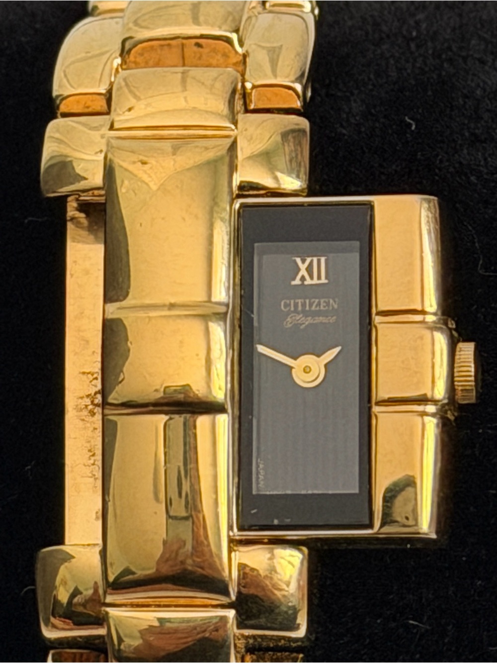 Citizen Peek A Boo Women's Watch Gold Tone Black Face 8.5” - Picture 3 of 8